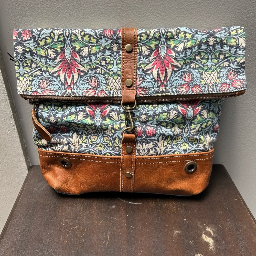 NWT Myra Bag Multicolor Floral Foldover Bag